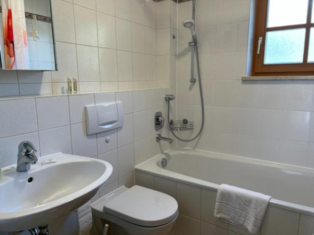 Apartment Auszeit Am Breitenbach - Ruhig Gelegen, Schoene Sonnenterrasse Schliersee Zewnętrze zdjęcie
